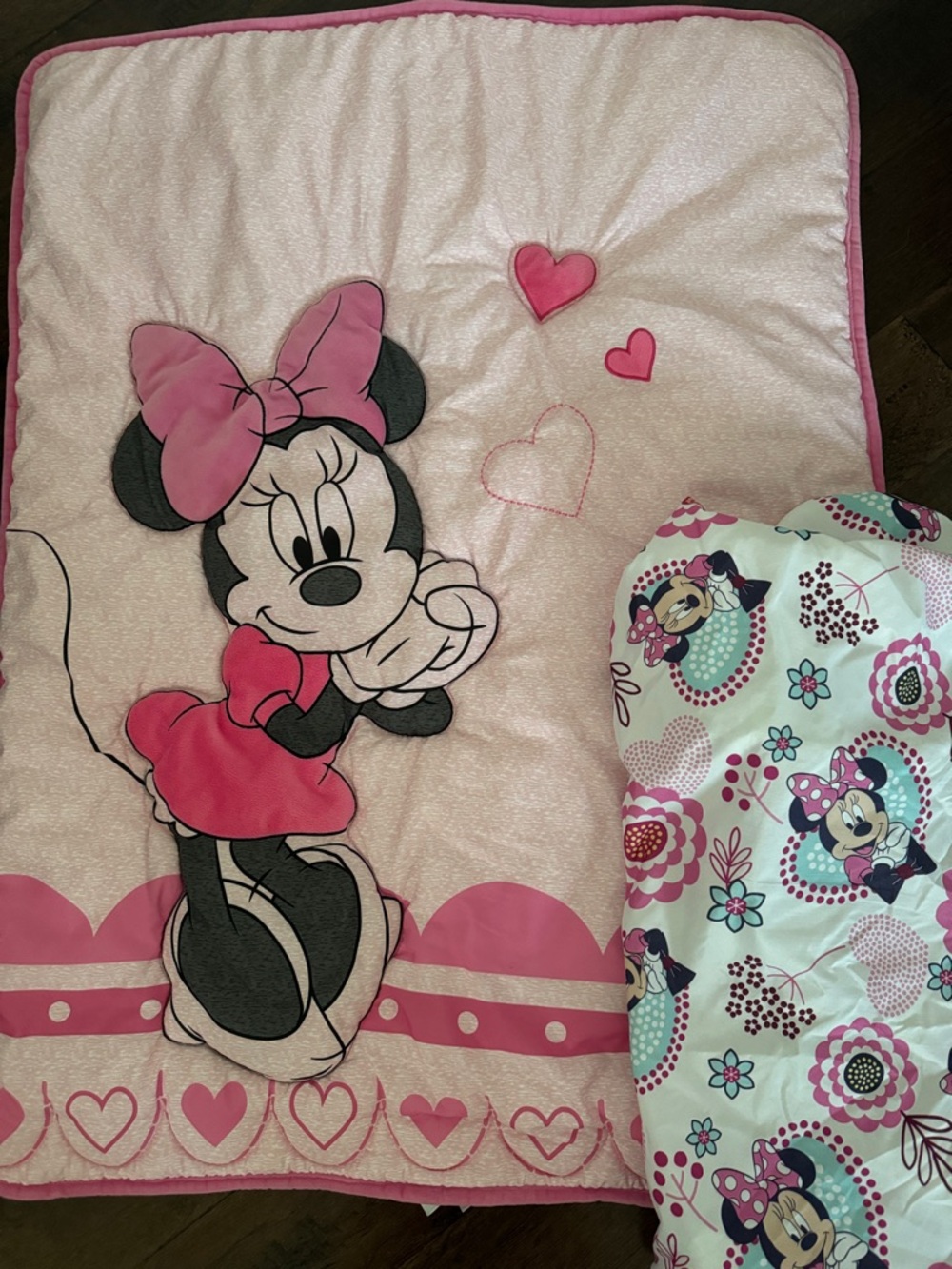 Disney Minnie Mouse Baby Comforter Set